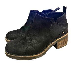 Torrid Black Wedge Chelsea Ankle Boot - Sz. 8.5 - Extra Wide